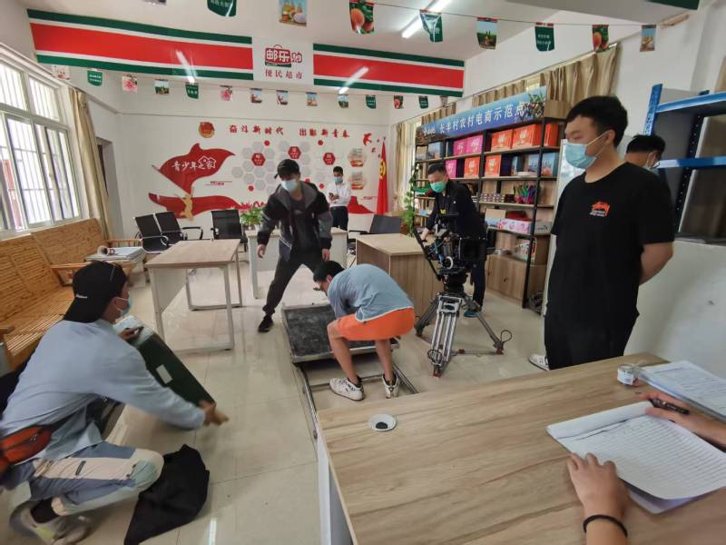 盐田区广告片拍摄公司：极简主义践行者，少即是多的视觉哲学